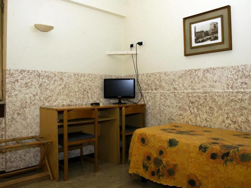 Hotel Nettuno Μιλάνο Εξωτερικό φωτογραφία